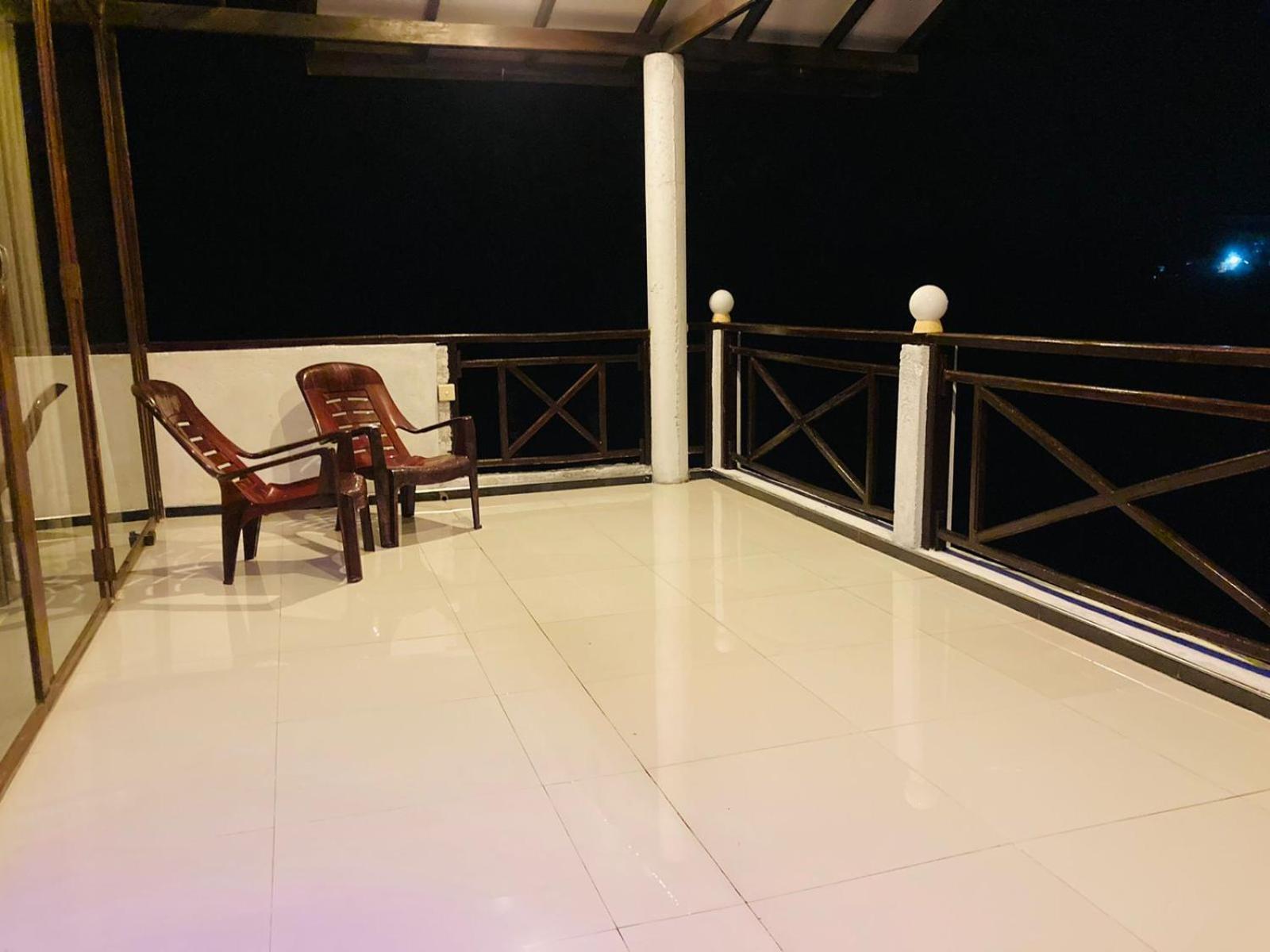 Skywalker Guest House Велигама Экстерьер фото