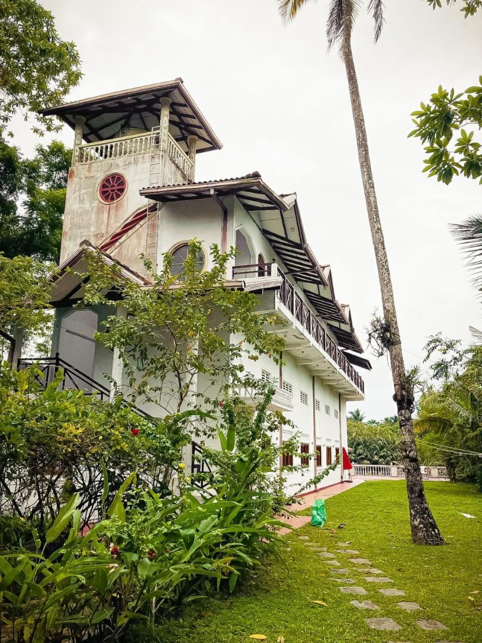 Skywalker Guest House Велигама Экстерьер фото