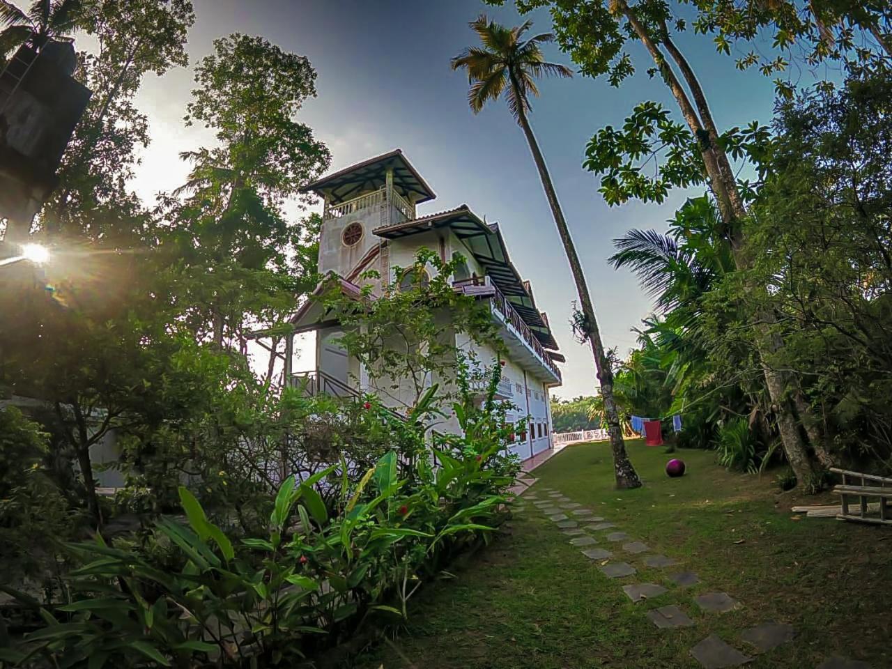 Skywalker Guest House Велигама Экстерьер фото