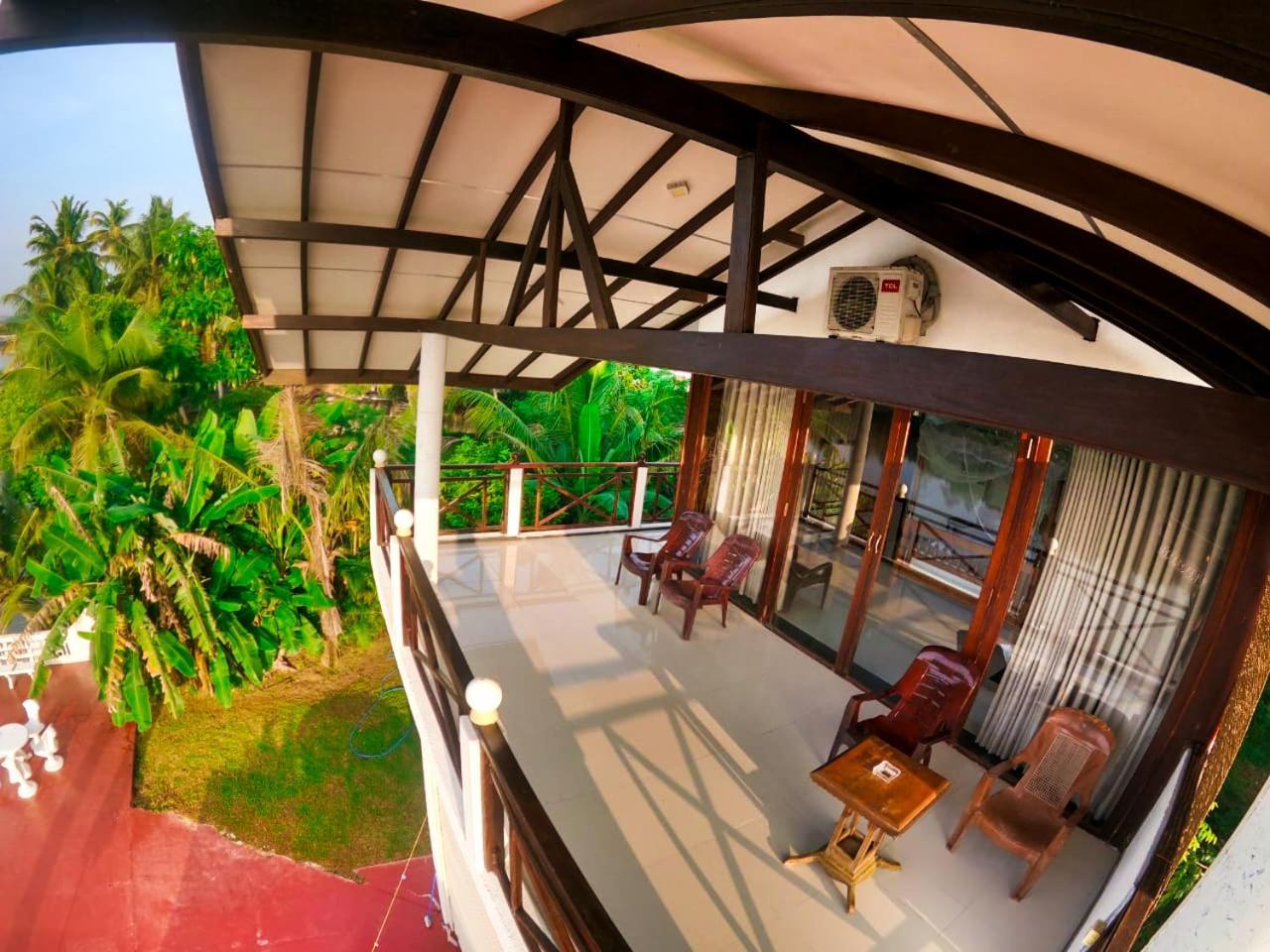 Skywalker Guest House Велигама Экстерьер фото