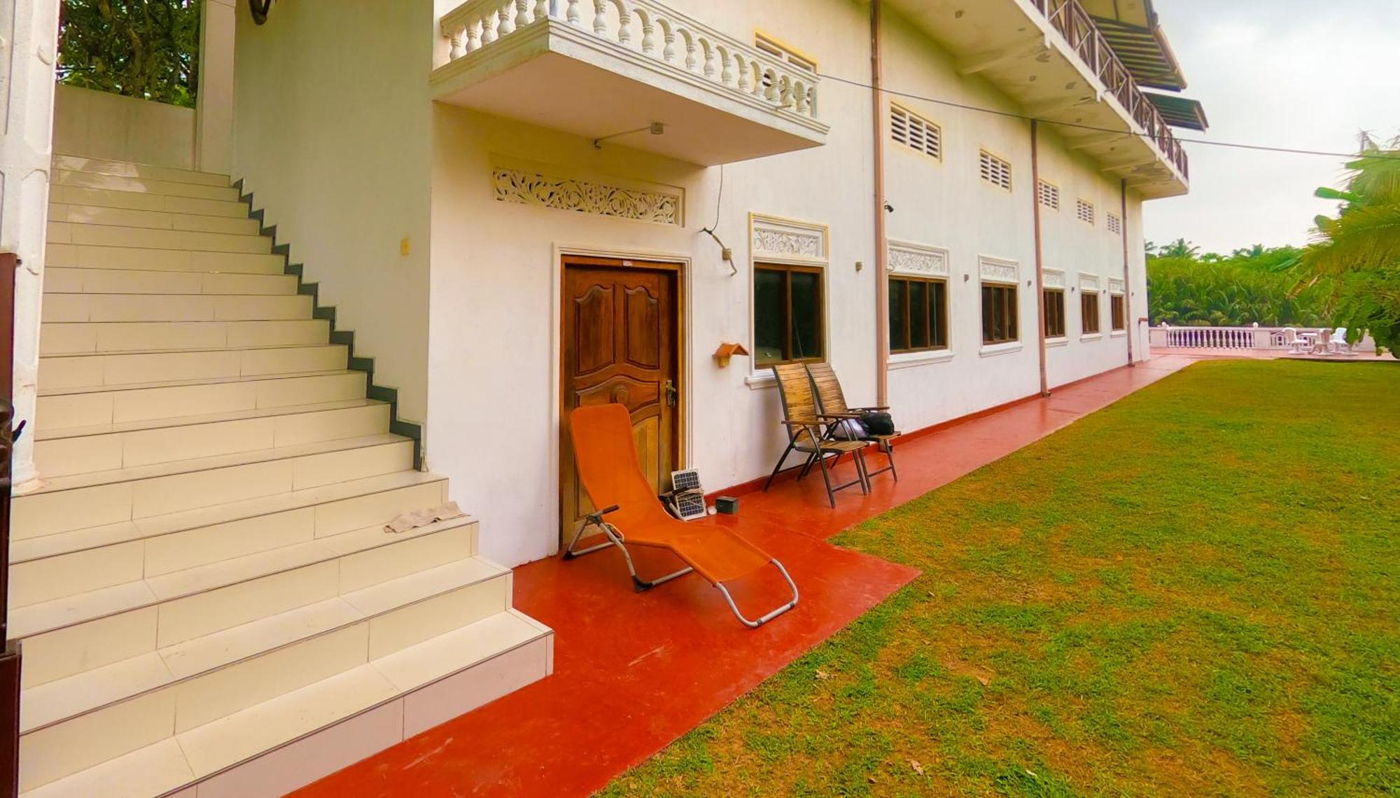 Skywalker Guest House Велигама Экстерьер фото